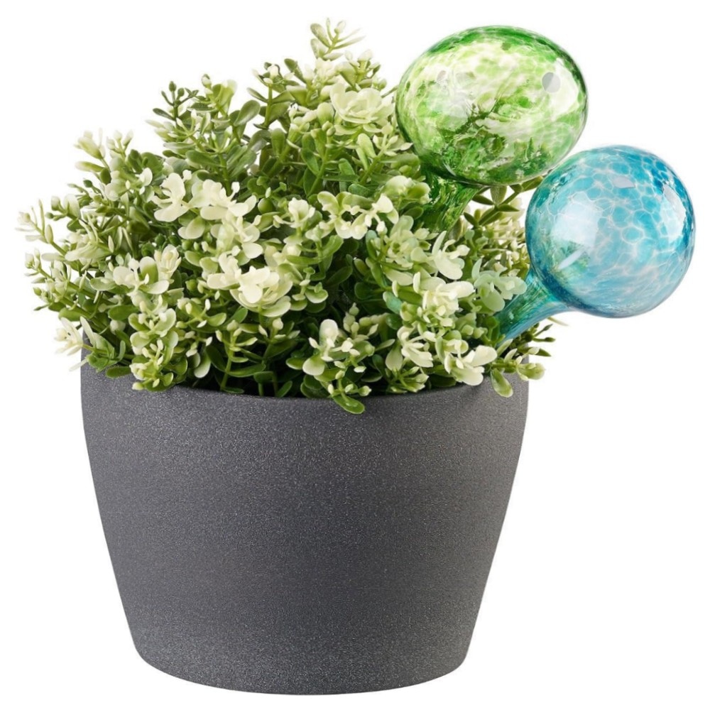 5836fcf39674 Gießfreie Bewässerungskugeln 2er-Set – handgeblasene Glas-Stäbe, 4x Ø6cm (je 75ml), bunt, bis zu 14 Tage Pflanzenbewässerung